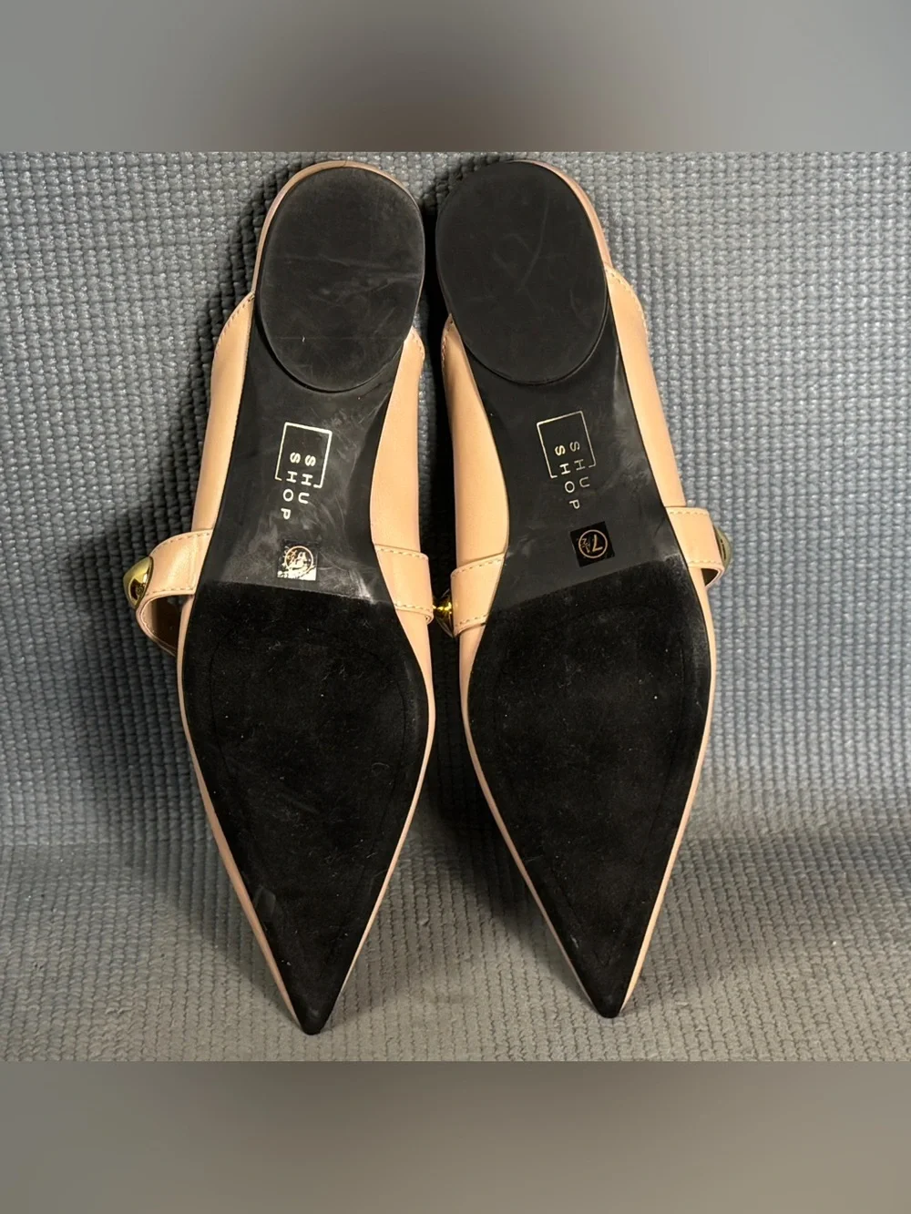 Shu Shop Gold Bead Beige Slide Fashion Flats Women’s Size 7.5